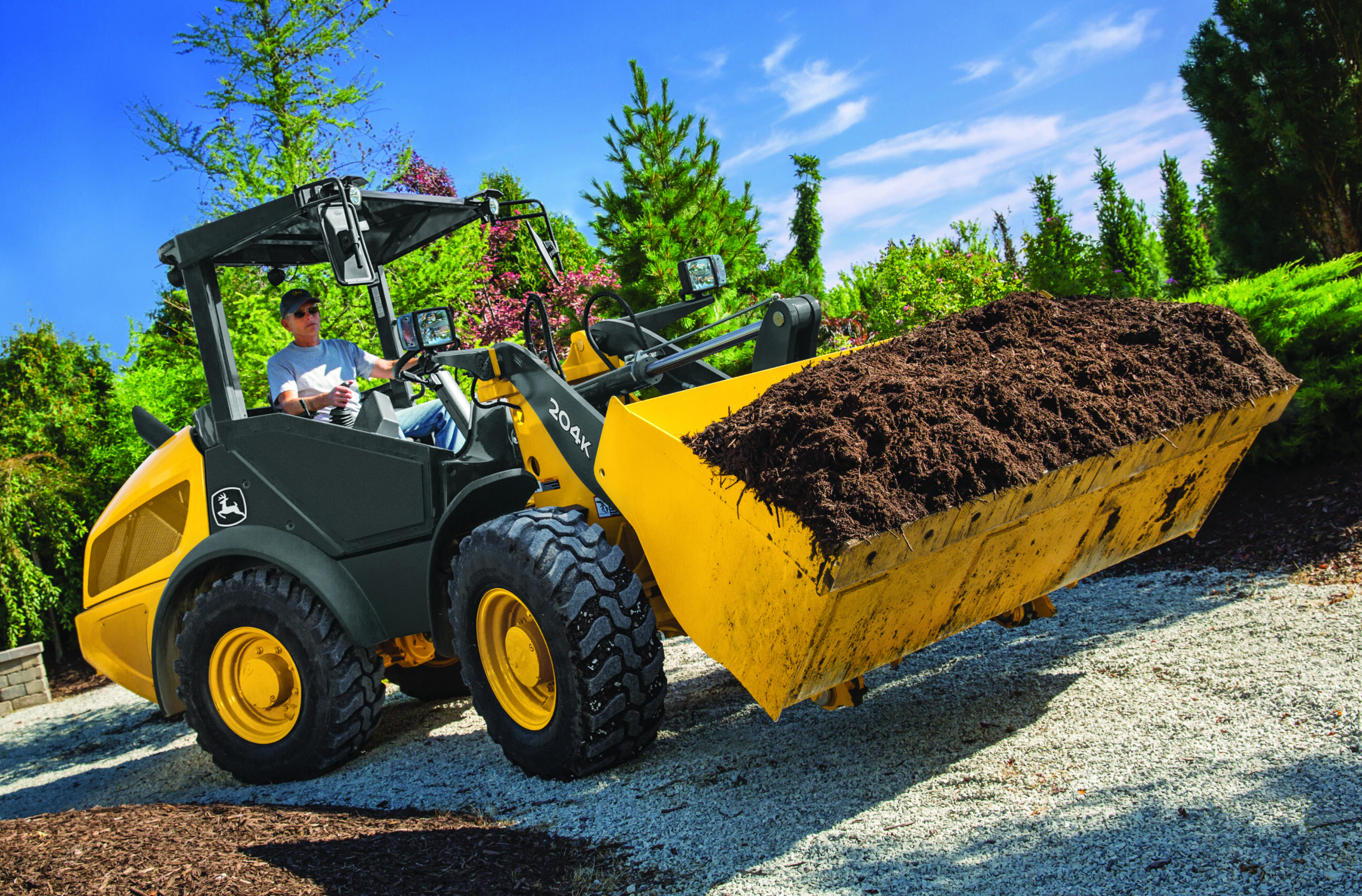 Four Wheel Drive Loaders