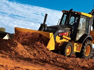 JOHN DEERE BACKHOE IN-CAB CONTROLS – MECHANICAL VS. PILOT