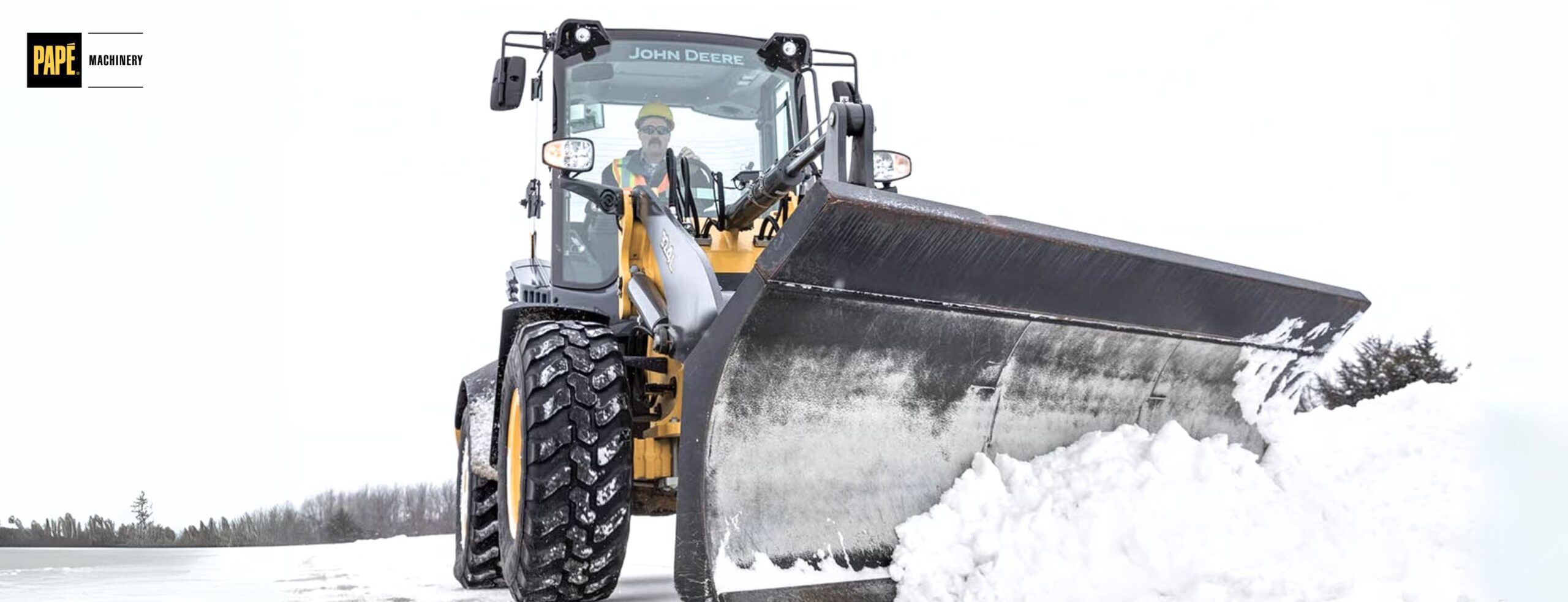 9745bae3-33a3-4c3e-ac8a-50470ad4f7e1 What Equipment is Best for Snow Removal? Wheel Loaders & Fleet Solutions