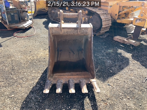  2014 ESCO 200 at Papé Machinery Construction & Forestry Handling in Wailuku, HI